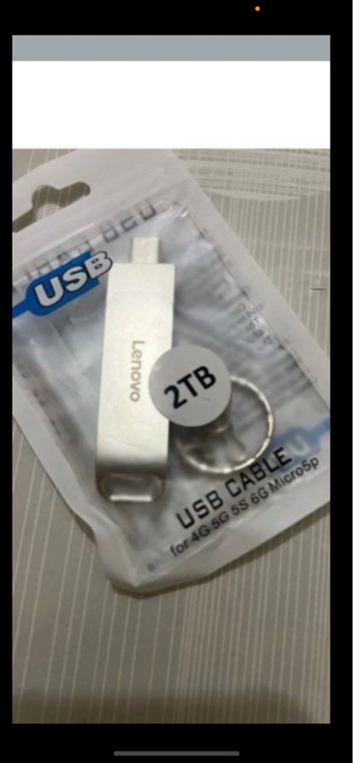 USB 32 GB LENOVO