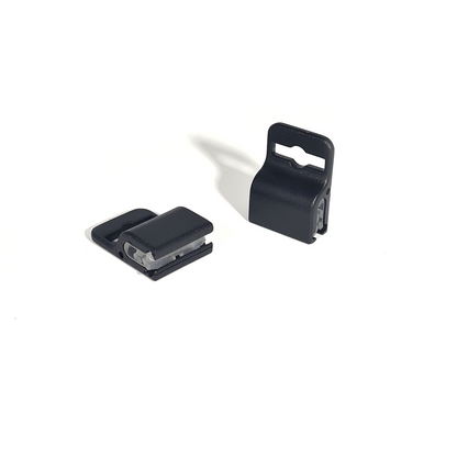 Pince attache-badge plastique sans perforation ni porte-badge Noir